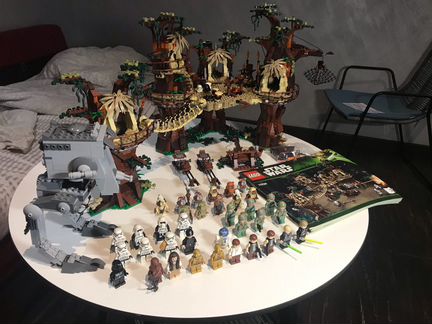 Lego Star Wars 10236 Ewok Village