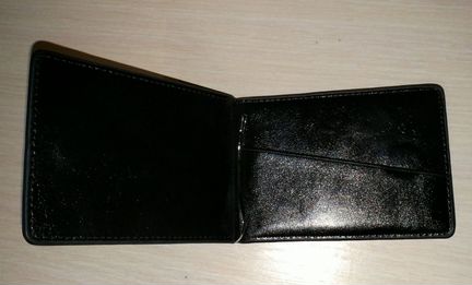 Кошелёк с зажимом новый