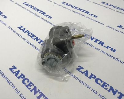 Цилиндр тормозной задний правый с прокачкой HD120