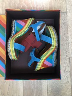 Босоножки Valentino оригинал 36 комплект как новые