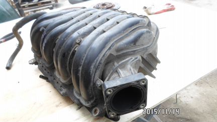 Впускной коллектор Тойота Авенсис т25 т22 1AZ 2.0