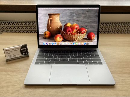 MacBook Pro 13 2017 (i5 3.1/8/256Gb) Touch Bar