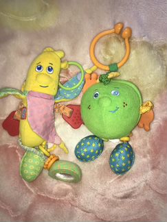 Зелёное яблоко Tiny love и банан tiny love