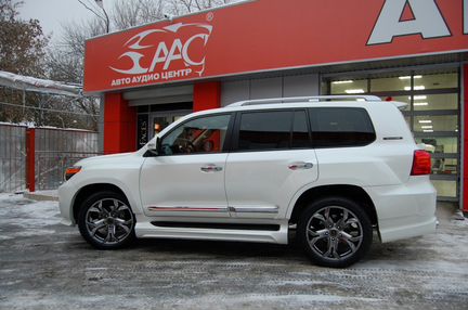 Обвес Invader T30 Land Cruiser 200