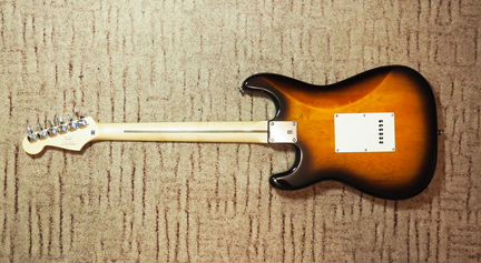 Электрогитара Squier Bullet Stratocaster (новая)