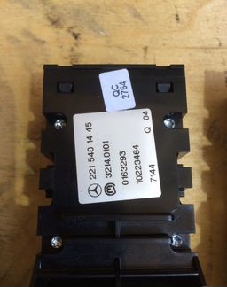 Кнопка ручника Mercedes w221 w216 S CL 221 216