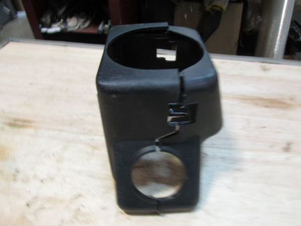 Москвич 2141 кожух замка зажигания