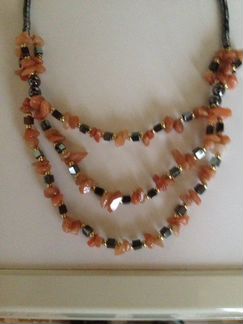 Ожерелье из гематита и нат. камней