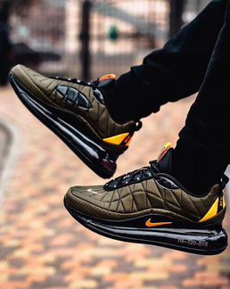 Кроссовки Nike