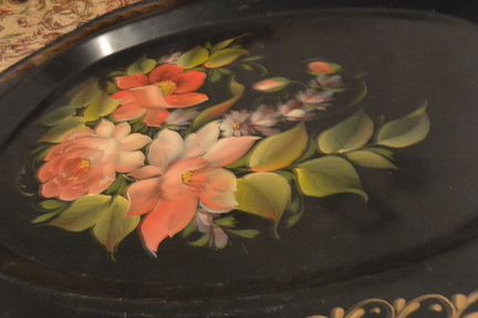 Металлический поднос.жостово