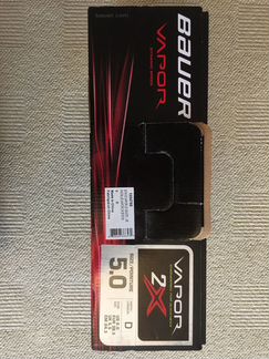 Коньки хоккейные новые Bauer 2x 19 размер 5D