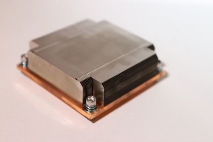 Intel Thermal Solution STS200P