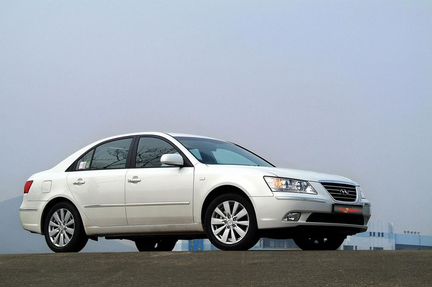 Лобовое стекло Hyundai Sonata NF