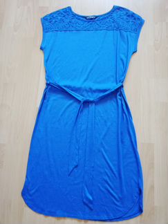 Платье новое 46 размер