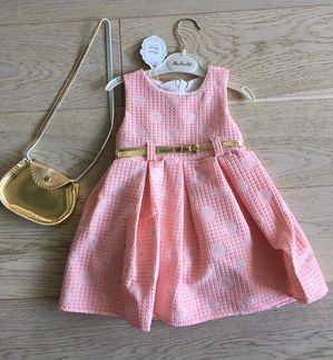 Платье на девочку новое