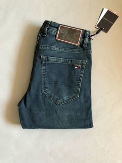 Джинсы Tommy Helfiger
