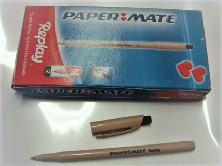 Шариковая ручка Paper Mate черная (пиши-стирай)