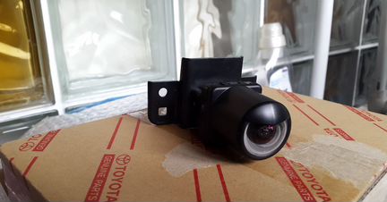 Камера передняя lexus LX570 2008-2011