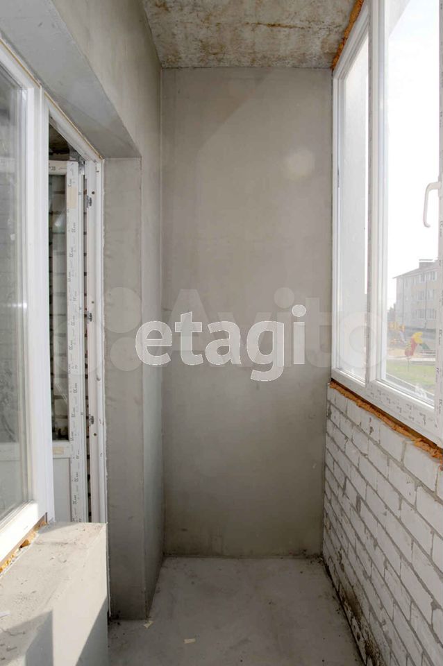2-к квартира, 66 м², 1/3 эт.