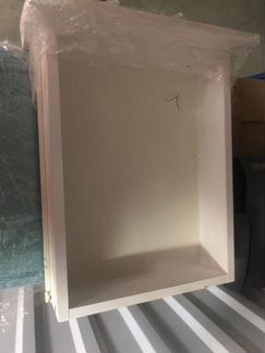 Маникюрный стол