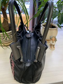 Продаю женскую кожаную сумку Gillian (Италия)