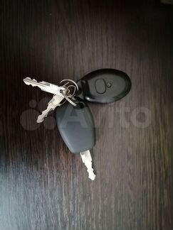 Ключ Рено Логан