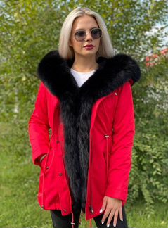 Парка с натуральным мехом
