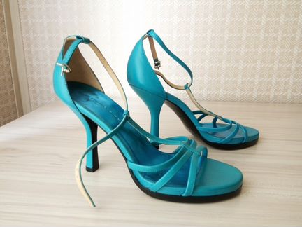 Новые кожаные босоножки Balenciaga Оригинал Италия