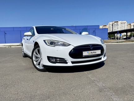 Tesla Model S AT, 2014, 133 500 км